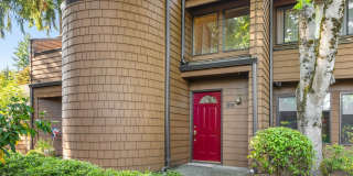 2Bd/1.75Ba Kirkland Condo Gallery 1
