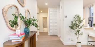 Carriage House Gallery 71
