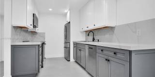 4600 Southwest 67th Avenue Gallery 3
