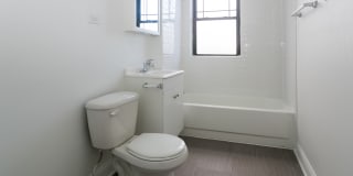 5452 S Ellis Gallery 10