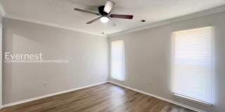 1208 West East Ross Parkway Gallery 10