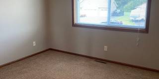 2 Bedroom Townhome in Boulder Ridge! Gallery 5