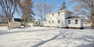 Updated 4BR Home in Blaine | Finished Basement | Large Yard Gallery 25