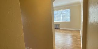 The Goldsborough Apartments Gallery 32