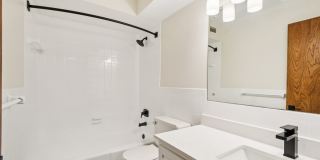 Wayzata Woods Gallery 16