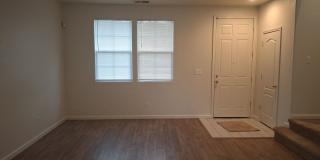 Lincoln Crossing, 2 Story 4 Bedroom, 2.5 bath, 2225sqft, Access to Clubhouse Pool & Amenities, Cul-de-sac, Large Rear Yard Gallery 9