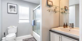 8201 CROSSBROOK Court Gallery 11