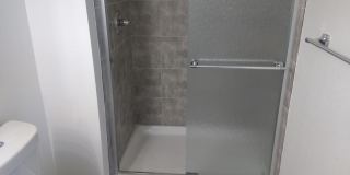 2 bed 2 bath w/carport, Great location off 2nd and Sable near 6th and I-225 and Aurora Mall Gallery 13