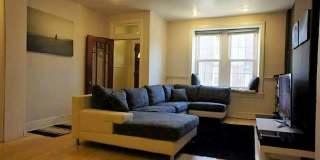 Stunning 4-Bedroom Townhouse in the Heart of Manayunk! Available NOW! Gallery 6