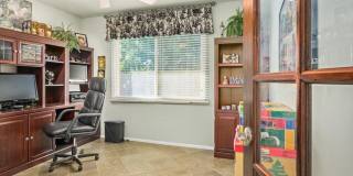 2319 E LOMA VISTA Drive Gallery 5