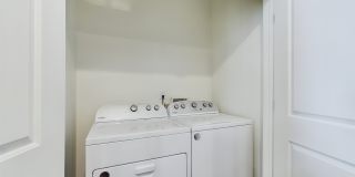 Aubrey Apartments Gallery 27