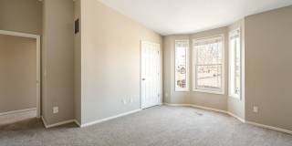 Charming 3 Bedroom Townhome in Highlands Neighborhood Gallery 24