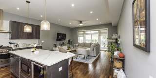 2618 West Fullerton Avenue Gallery 2