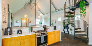 612 N Kerry Drive Gallery 13