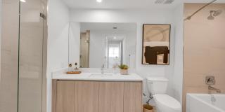 Harbour at New River Gallery 19