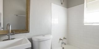 La Terraza Gallery 14