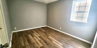 3/1 on Spacious Corner Lot! Gallery 8