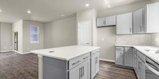 Luxury 4 Bed Townhouse with Amazing City and Mt Views on Westside Gallery 13