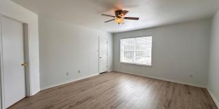 Recent Remodeled, Two Story 4 Bedrooms 2.5 Bathrooms Home for Rent in Prime West of Elgin, Texas, Cul-De-Sac, easy access to 290 and 95. Gallery 12