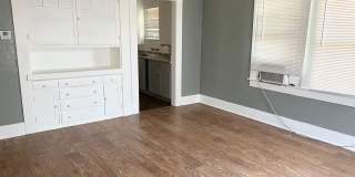 Charming 2 Bedroom, 1 Bath Home in Tower District Charming 2 Bedroom, 1 Bath Home in Tower District Gallery 5