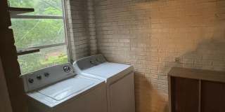 3 Bed 2 Bath near 5 points Gallery 11