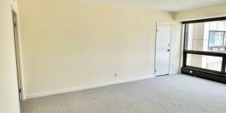 Iconic Gramercy Towers! 2 Story 2BR/2.5BA! 1,745SqFt!  VIEWS! Pool! Fitness! Pet! Parking!  Laundry!  PROGRESSIVE Gallery 20