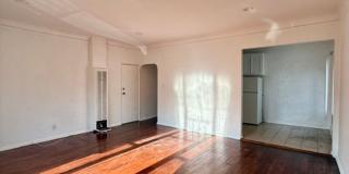 1534 Winona Blvd. Gallery 7