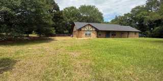 4-bed/2-bath in South Tyler! Gallery 4