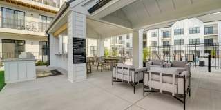 Magnolia Haus Gallery 23