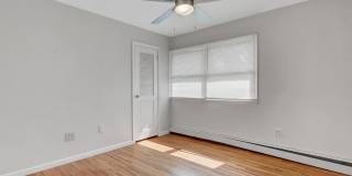 8 Tobi Lane Gallery 15