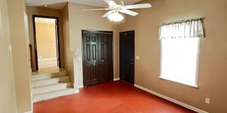 1 bedroom 1 bath apartment off house Gallery 3