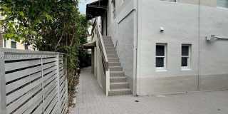 833 W 39th St Gallery 10