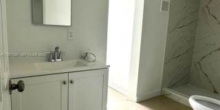 1770 NW 19th Ter Gallery 5