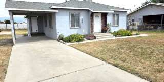 Updated 2 Bedroom 1 Bath Home on Large Lot Gallery 1