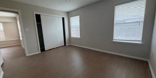 Just Updated 3/2/2 house in Austin's Colony Gallery 10