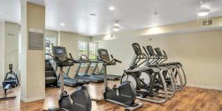 400 North Gallery 16