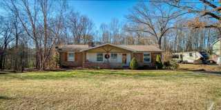 1575 Rosebank Ave Gallery 1