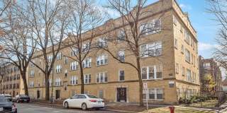 1919-31 W Winona Gallery 3