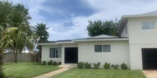 120 Maple Drive Gallery 1