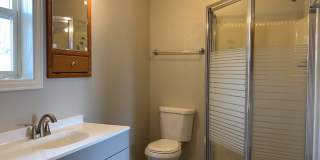 2 Bedroom 2 Bath Townhome w/ large 2 car garage - Freshly remodeled - Available Now Gallery 29