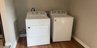 3 BED | 2 BATH | MIDTOWN | FENCED YARD Gallery 16