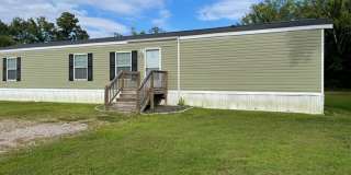 Well Maintained Spacious Home Gallery 1