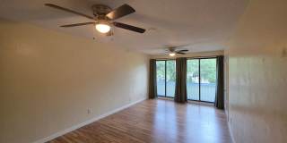 Spacious Townhome in The Trails Gallery 32