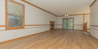 2939 Woodside Court Gallery 5