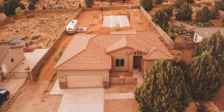 6 Bedroom Home In Apple Valley! Gallery 1