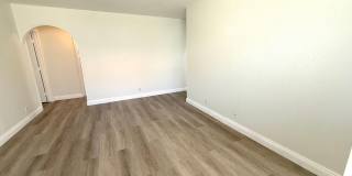 SPACIOUS 2BED/2BATH CONDO * SECOND FLOOR UNIT* Gallery 15