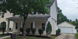 CORNELIUS 3 BEDROOM 2.5 BATH W/FENCED YARD Gallery 1