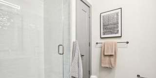 2743 W Anderson Ln Gallery 1
