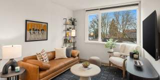 Gables Queen Anne Gallery 20