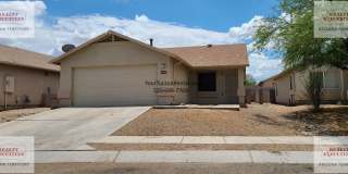 Valencia Rd & Headley Rd 3/2 - Coming Soon - All tile floors and updated kitchen Gallery 3